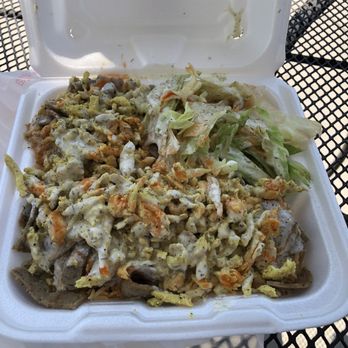 Tigers Halal - Chicken and Lamb combo - Food Trucks Near Me Tigers Halal - Chicken and Lamb combo - Food Trucks Near Me