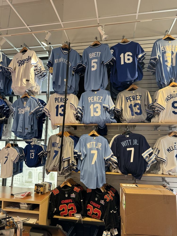 RALLY HOUSE SUMMIT WOODS Updated September 2024 29 Photos & 12