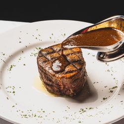 user provided Hal's The Steakhouse photo