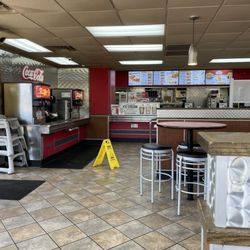 Counter & drink station