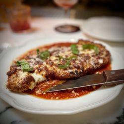 Donna's - Chicken Parmesan