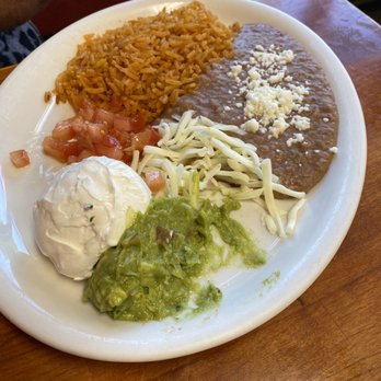 Mandiles Mexican Grill - Rice and beans with fajitas - Mexican Near Me - Bremerton, Washington