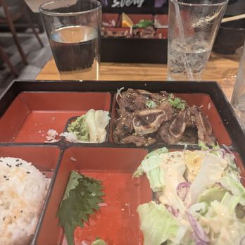 Kakaroto Japanese Restaurant - Same thing, I honestly couldn't take a picture of the California rolls and the sashimi I ate it so fast because it was so good lol - Japanese Near Me - Mountain View, California Kakaroto Japanese Restaurant - Same thing, I honestly couldn't take a picture of the California rolls and the sashimi I ate it so fast because it was so good lol - Japanese Near Me - Mountain View, California