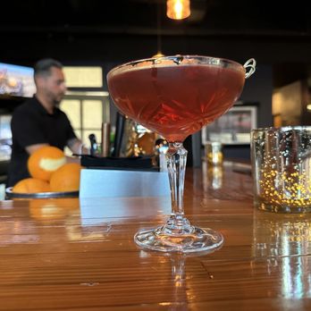 JB Percival - Manhattan - Cocktail Bars Near Me - Fairfield, Connecticut JB Percival - Manhattan - Cocktail Bars Near Me - Fairfield, Connecticut