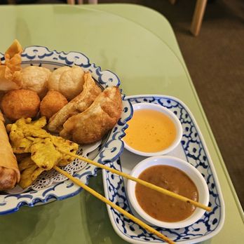 Thai Hot Pot Heaven - Appetizer Combo - Thai Near Me - Portland, Oregon