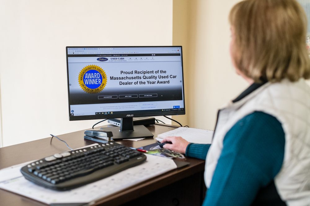 SELECT USED CARS Updated September 2024 11 Photos 117 Main St