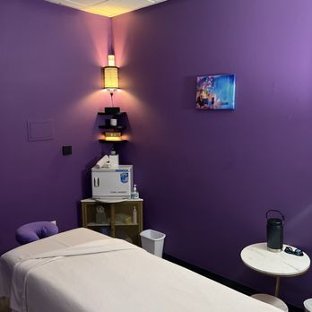 QueenPro Massage - Massage room - Massage Therapy Near Me - Henderson, Nevada QueenPro Massage - Massage room - Massage Therapy Near Me - Henderson, Nevada