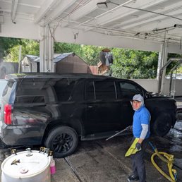 9369 gets a bath 9369 gets a bath