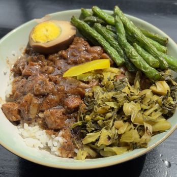 Taipei Cafe - Braised Pork over Rice - Bubble Tea Near Me - Chicago, Illinois