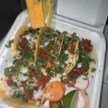 Taqueria Que pues - #1 which is 5 tacos these are the Campechano which is asada and chorizo mixed. - Food Trucks Near Me - Mustang, Oklahoma Taqueria Que pues - #1 which is 5 tacos these are the Campechano which is asada and chorizo mixed. - Food Trucks Near Me - Mustang, Oklahoma