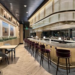 Sapphire Lounge - Cool bar area