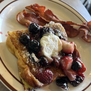 Plaza Cafe - French Toast with Berries and Mascarpone - Breakfast & Brunch Near Me - Pleasant Hill, California Plaza Cafe - French Toast with Berries and Mascarpone - Breakfast & Brunch Near Me - Pleasant Hill, California