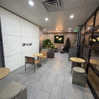 Sip N Dip - Lounge - Coffee & Tea Near Me - Salt Lake, Utah Sip N Dip - Lounge - Coffee & Tea Near Me - Salt Lake, Utah