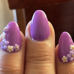 Luxury Nail Spa - Elegant