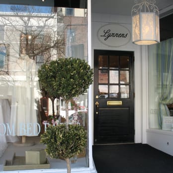 Lynnens - Home Decor Near Me - Greenwich, Connecticut Lynnens - Home Decor Near Me - Greenwich, Connecticut