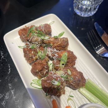 Splash - garlic parmesan wings - Sports Bars Near Me - San Francisco, California Splash - garlic parmesan wings - Sports Bars Near Me - San Francisco, California