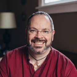 Jim Barker, chi romance and creator of The Divine Hand Method of palmistry