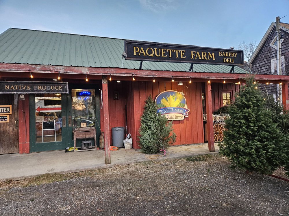 PAQUETTE FARM & DELI Updated September 2024 21 Reviews 71 Grafton