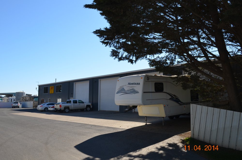 ARV STORAGE & REPAIR Updated May 2024 18 Photos & 32 Reviews 925