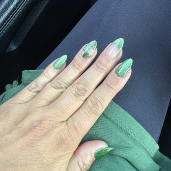Golden Nail Lounge - Gel manicure with design - Nail Salons Near Me - Las Vegas, Nevada Golden Nail Lounge - Gel manicure with design - Nail Salons Near Me - Las Vegas, Nevada