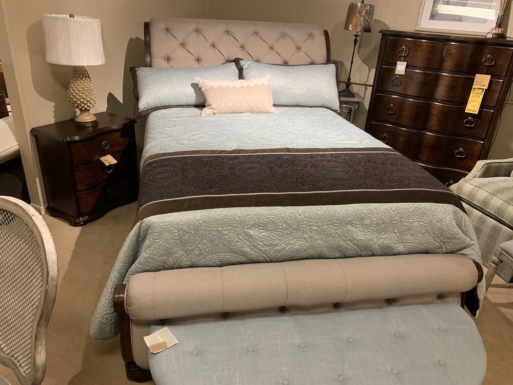 MARTIN FURNITURE AND DESIGN Updated September 2024 121 Bradford St