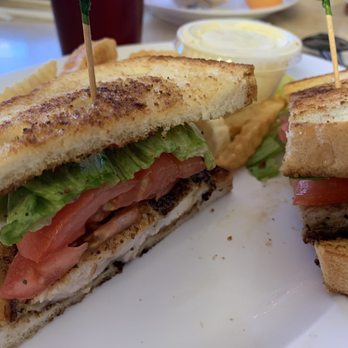 Skip One Seafood Restaurant - Grilled grouper sandwich - Seafood Near Me - Fort Myers, Florida Skip One Seafood Restaurant - Grilled grouper sandwich - Seafood Near Me - Fort Myers, Florida