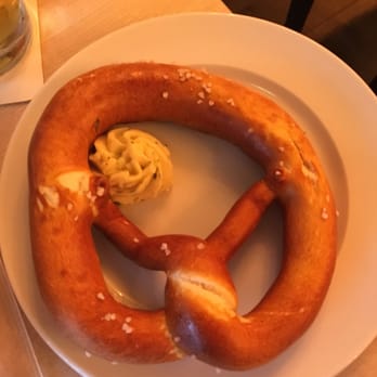 Hennefer Wirtshaus - Bretzel! - German Near Me - Hennef, NW