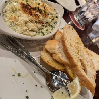 Pappadeaux Seafood Kitchen - Crab & Spinach Dip - Cajun/Creole Near Me - Houston, Texas Pappadeaux Seafood Kitchen - Crab & Spinach Dip - Cajun/Creole Near Me - Houston, Texas