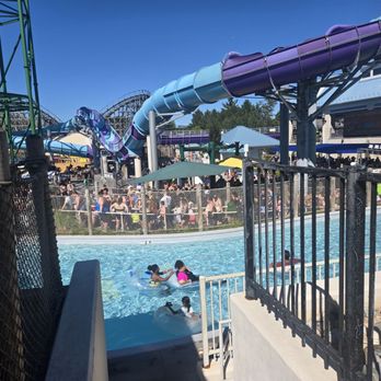 Hersheypark - Lines everywhere - Amusement Parks Near Me - Hershey, Pennsylvania Hersheypark - Lines everywhere - Amusement Parks Near Me - Hershey, Pennsylvania
