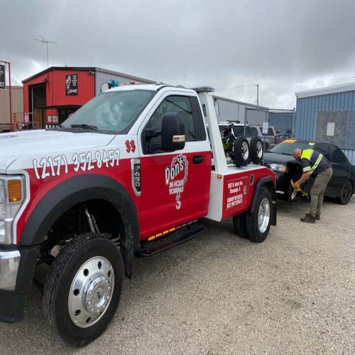 DON’S 24 HOUR TOWING Updated September 2024 14 Reviews 1307 N Harris Ave, Champaign