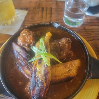 Oyo - Oxtail Stew - delectable! - Latin American Near Me - Pleasanton, California Oyo - Oxtail Stew - delectable! - Latin American Near Me - Pleasanton, California