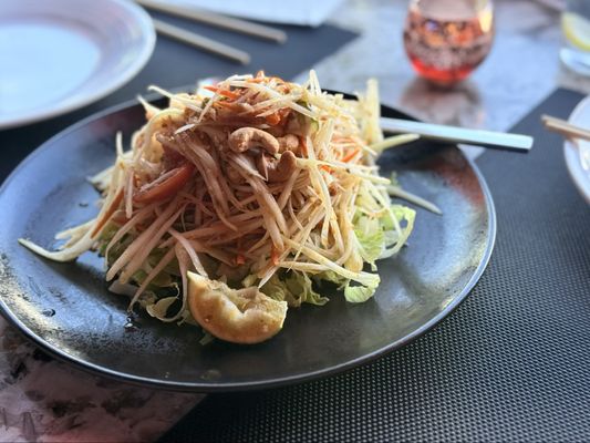 YU-OR-MI - THAI • PAN ASIAN • RAMEN - ARTS DISTRICT by null