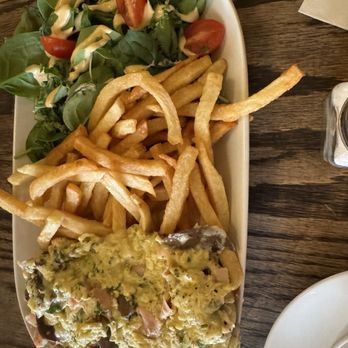 Paris Crepes Cafe - Omelette - Creperies Near Me - Niagara Falls, Ontario Paris Crepes Cafe - Omelette - Creperies Near Me - Niagara Falls, Ontario