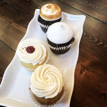 Amy's Cupcake Shoppe - Bakeries Near Me - Hopkins, Minnesota Amy's Cupcake Shoppe - Bakeries Near Me - Hopkins, Minnesota