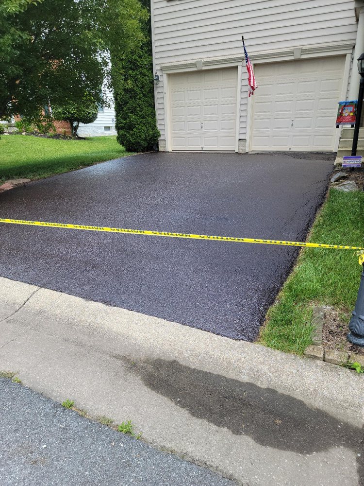 TOP GUN SEALCOATING 10 Photos Martinsburg, West Virginia Masonry