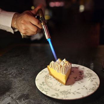Fioretta - Lemon Meringue - Italian Near Me - Chicago, Illinois Fioretta - Lemon Meringue - Italian Near Me - Chicago, Illinois