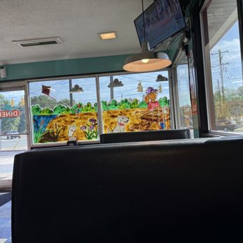 Al's Diner - Lots of booths - Diners Near Me - Pittsboro, North Carolina Al's Diner - Lots of booths - Diners Near Me - Pittsboro, North Carolina