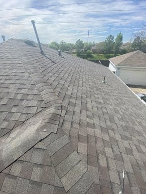 RR Roofing & Restoration Logo