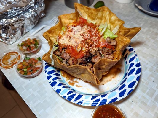 Los Cuates Taqueria by null