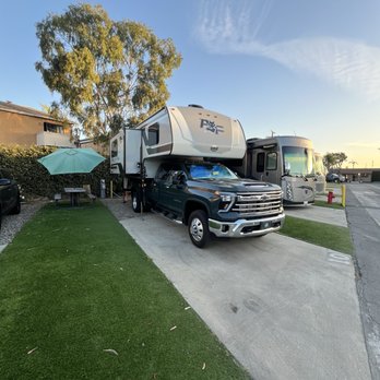 Anaheim Harbor RV Park - Nice table and turf! - Campgrounds Near Me - Anaheim, California Anaheim Harbor RV Park - Nice table and turf! - Campgrounds Near Me - Anaheim, California