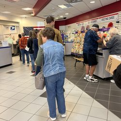 US Post Office - People helping