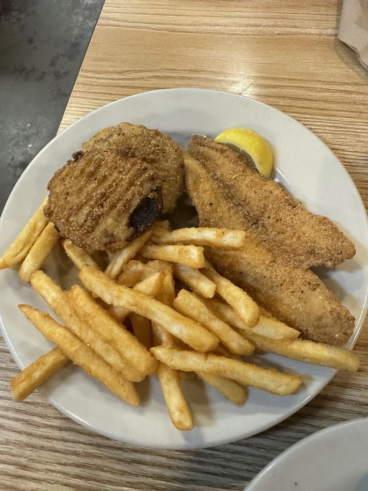 WILLOW POND CATFISH Updated August 2024 3009 Old Husbands Rd