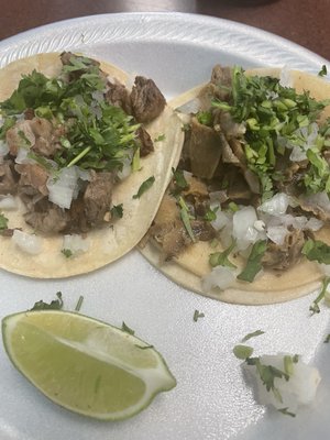 Tacos El Barrio by null