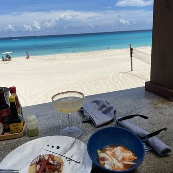 Live Aqua Resort - Octopus taco - Resorts Near Me - Cancún, ROO