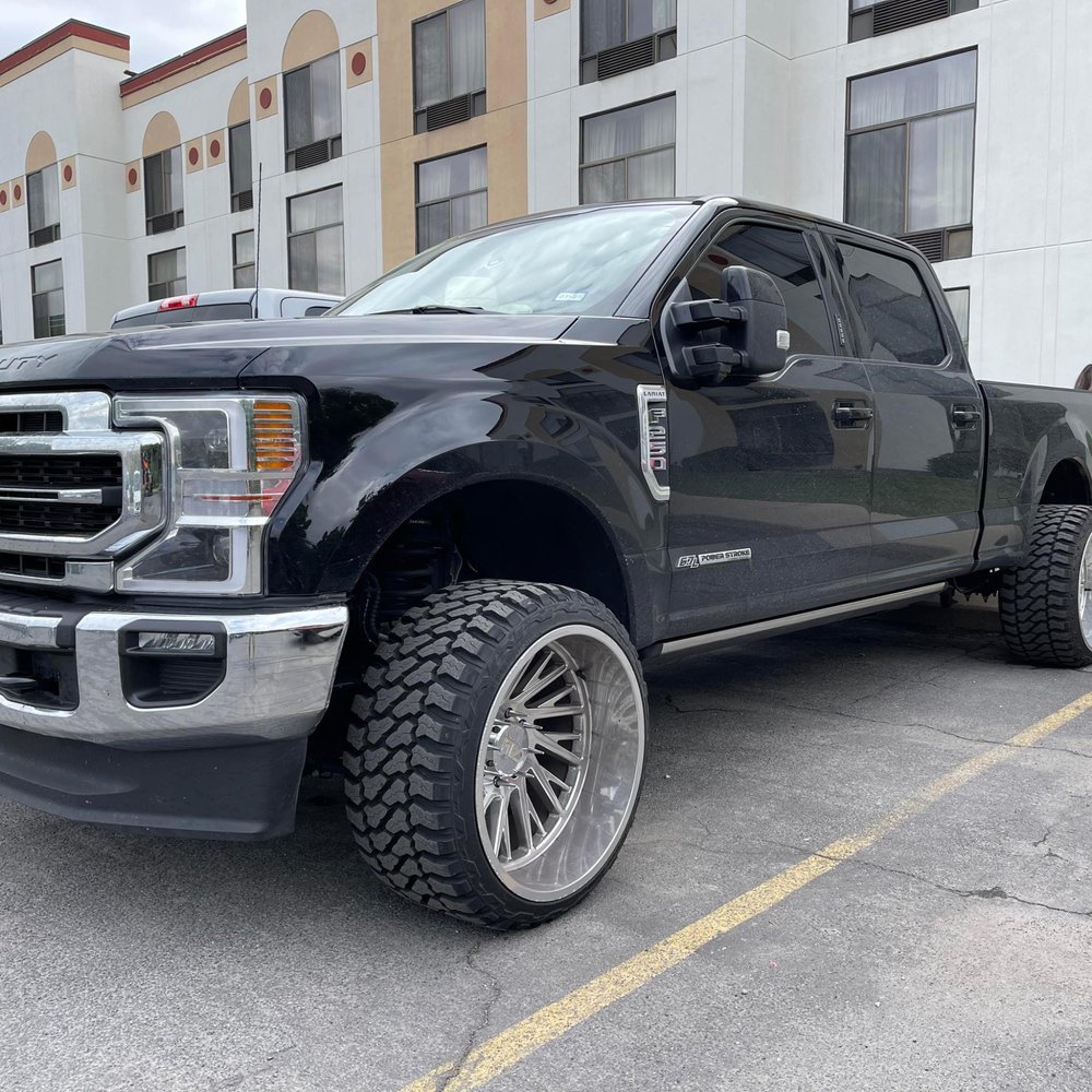 VICTORIA TIRES & WHEELS Updated September 2024 5020 E Sam Houston