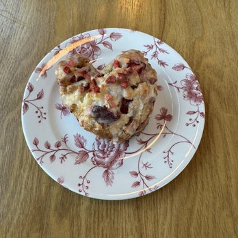 Rose Cafe - Berry scone - Breakfast & Brunch Near Me - Oceanside, California