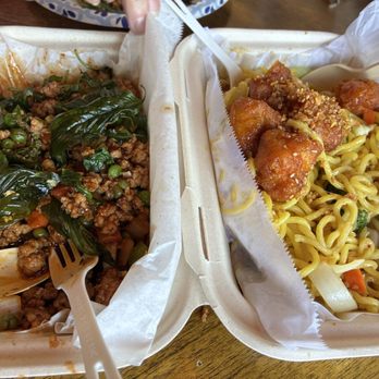 My Thai Maui - Thai Spicy Basil w/ ground pork & Garlic Noodle w/ Orange Chicken - Thai Near Me - Kahului, Hawaii My Thai Maui - Thai Spicy Basil w/ ground pork & Garlic Noodle w/ Orange Chicken - Thai Near Me - Kahului, Hawaii