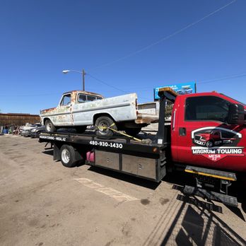 Magnum Towing - Towing Near Me - Mesa, Arizona Magnum Towing - Towing Near Me - Mesa, Arizona