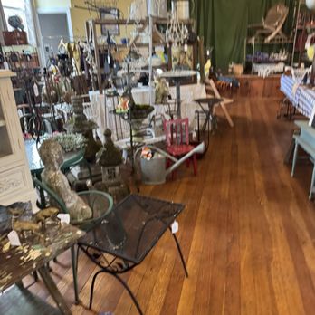 Fernwood Grange - Vendors items - Used, Vintage & Consignment Near Me - Newberg, Oregon Fernwood Grange - Vendors items - Used, Vintage & Consignment Near Me - Newberg, Oregon