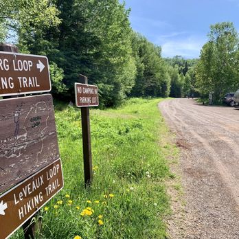 Oberg Mountain Trail - In the parking lot, there are signs leading you towards the trailhead. - Hiking Near Me - Tofte, Minnesota